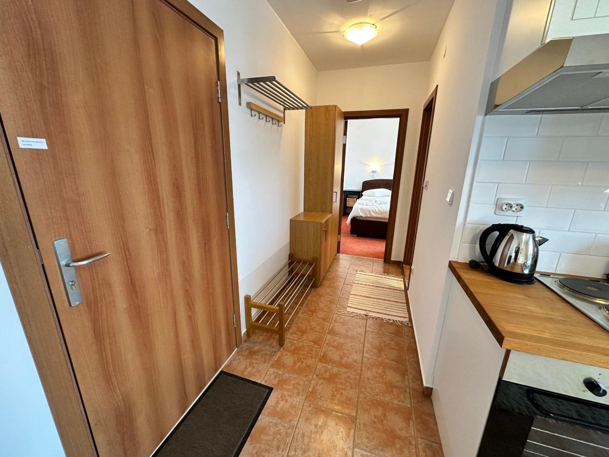 Private Apartment In Prespa 반스코 외부 사진